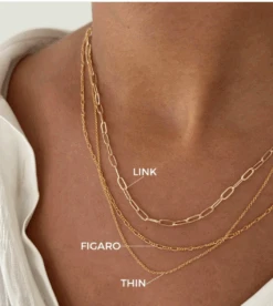 ENGRAVED ELIZABETH OVAL NECKLACE -Alv Jewels Screenshot2024 08 28at8.41.44PM 1