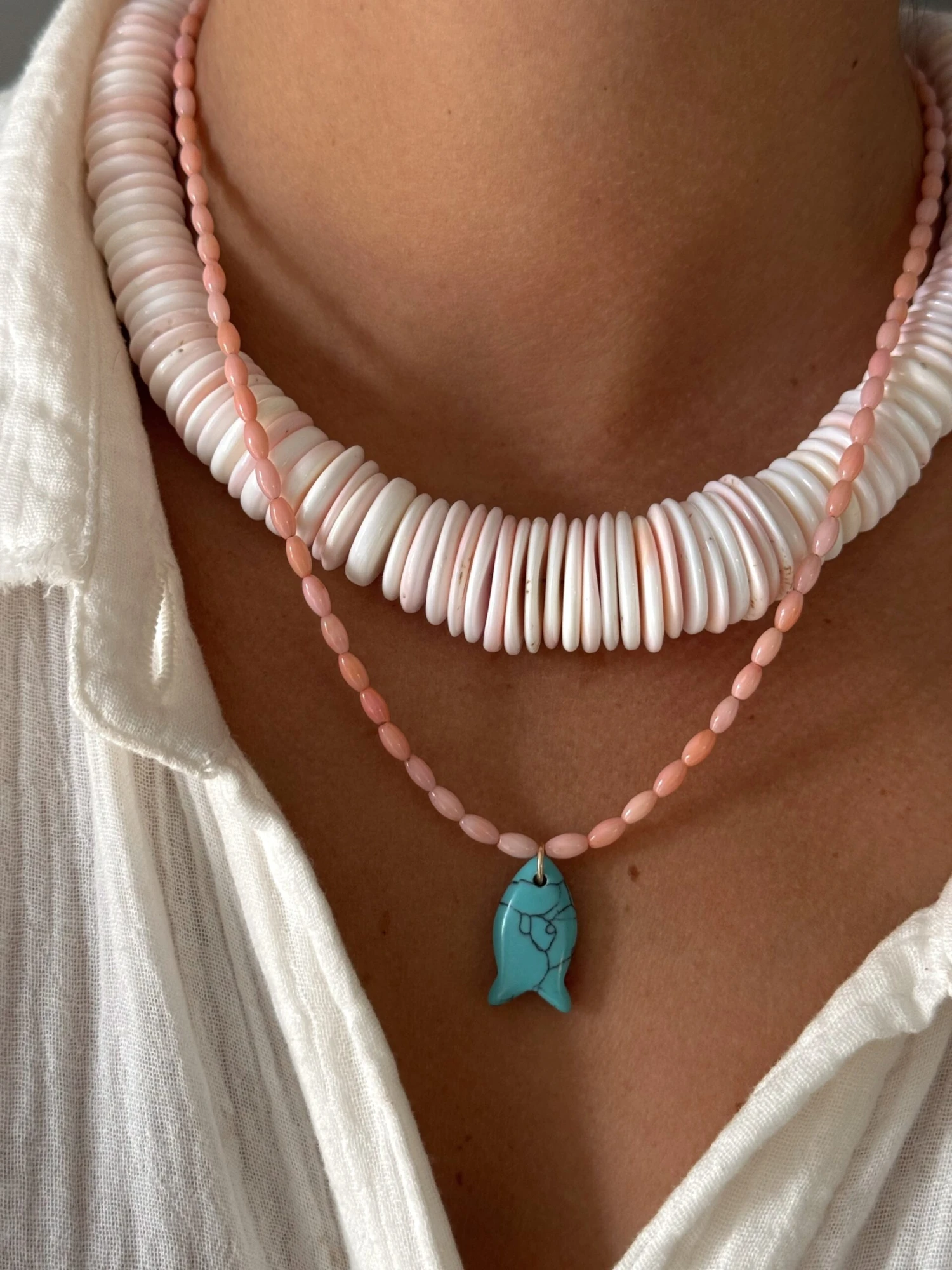 PINK GILL NECKLACE 2 PINK GILL NECKLACE - Image 2