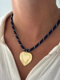 GRACIE PARACORD NECKLACE